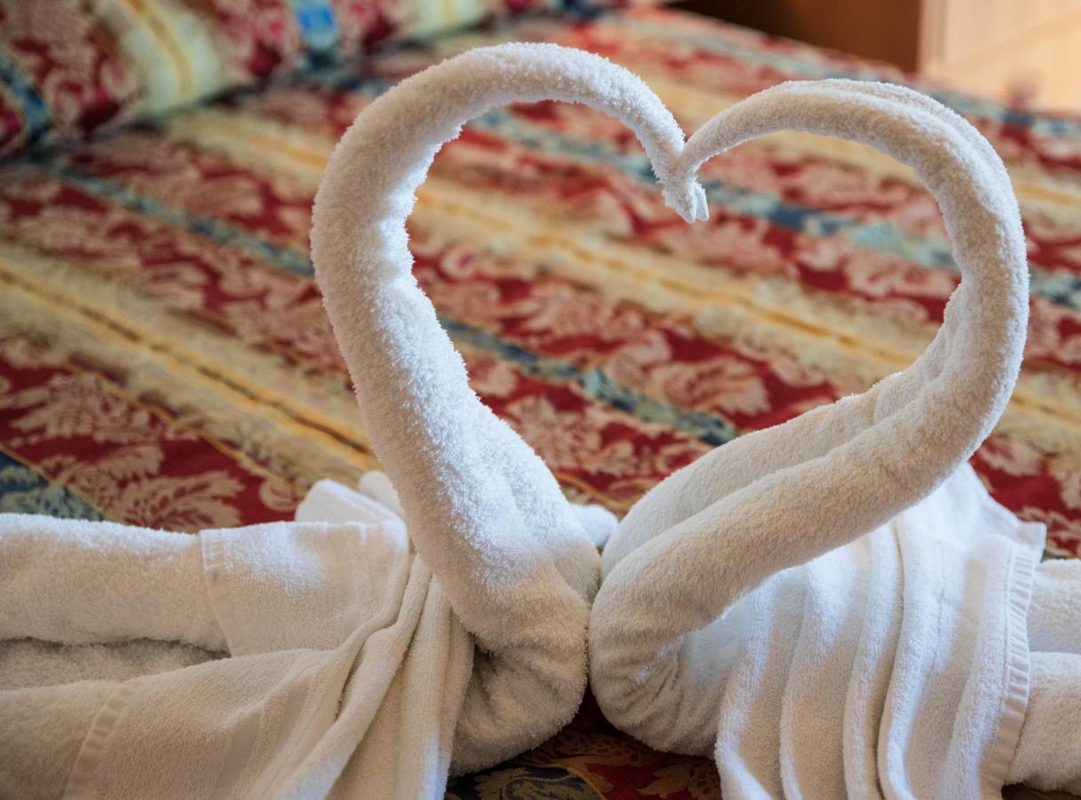 Hotel Majestic بيلاريا-إيجيا مارينا المظهر الخارجي الصورة