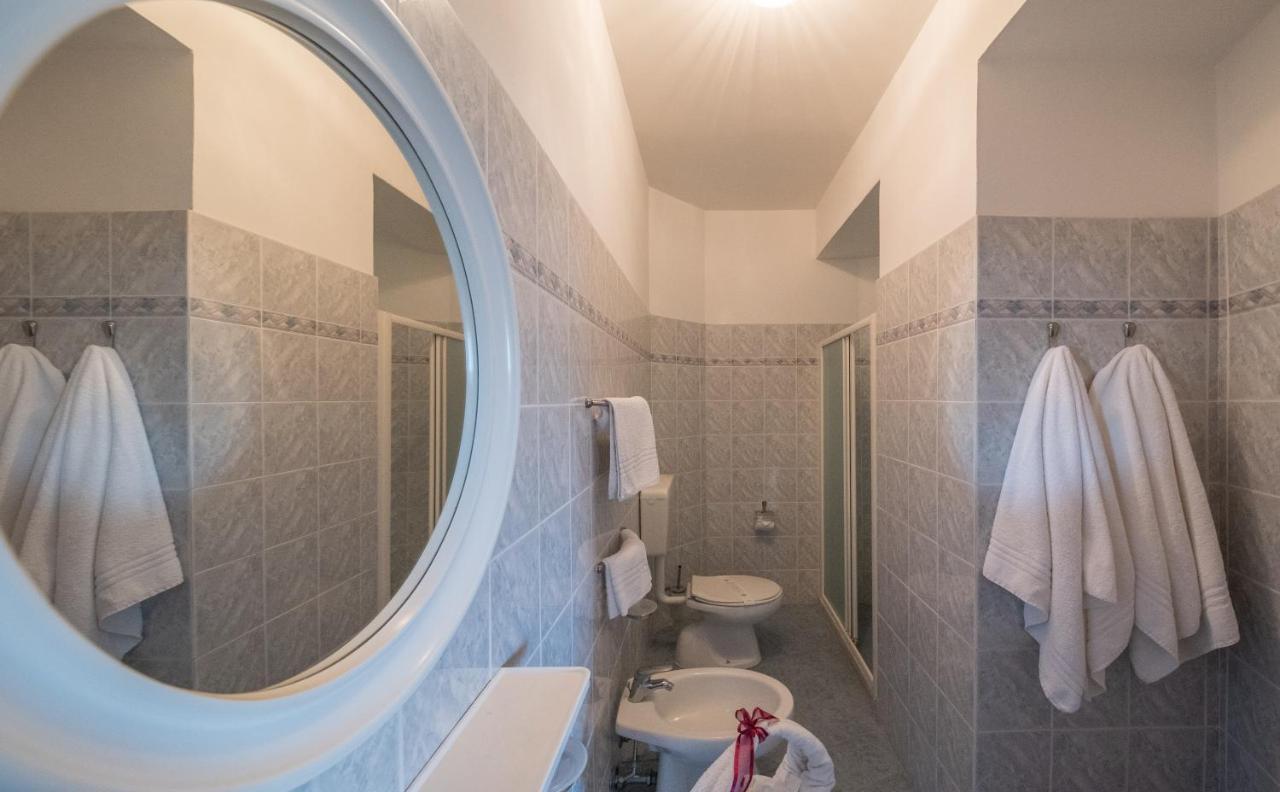 Hotel Majestic بيلاريا-إيجيا مارينا المظهر الخارجي الصورة